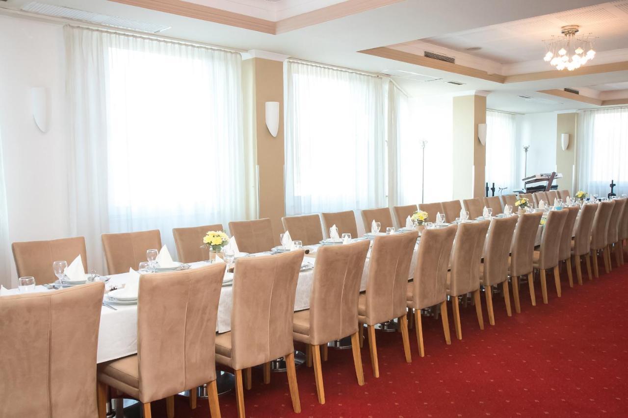 Hotel City Prnjavor Экстерьер фото