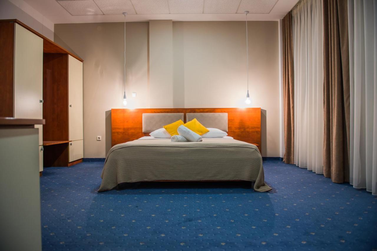 Hotel City Prnjavor Экстерьер фото