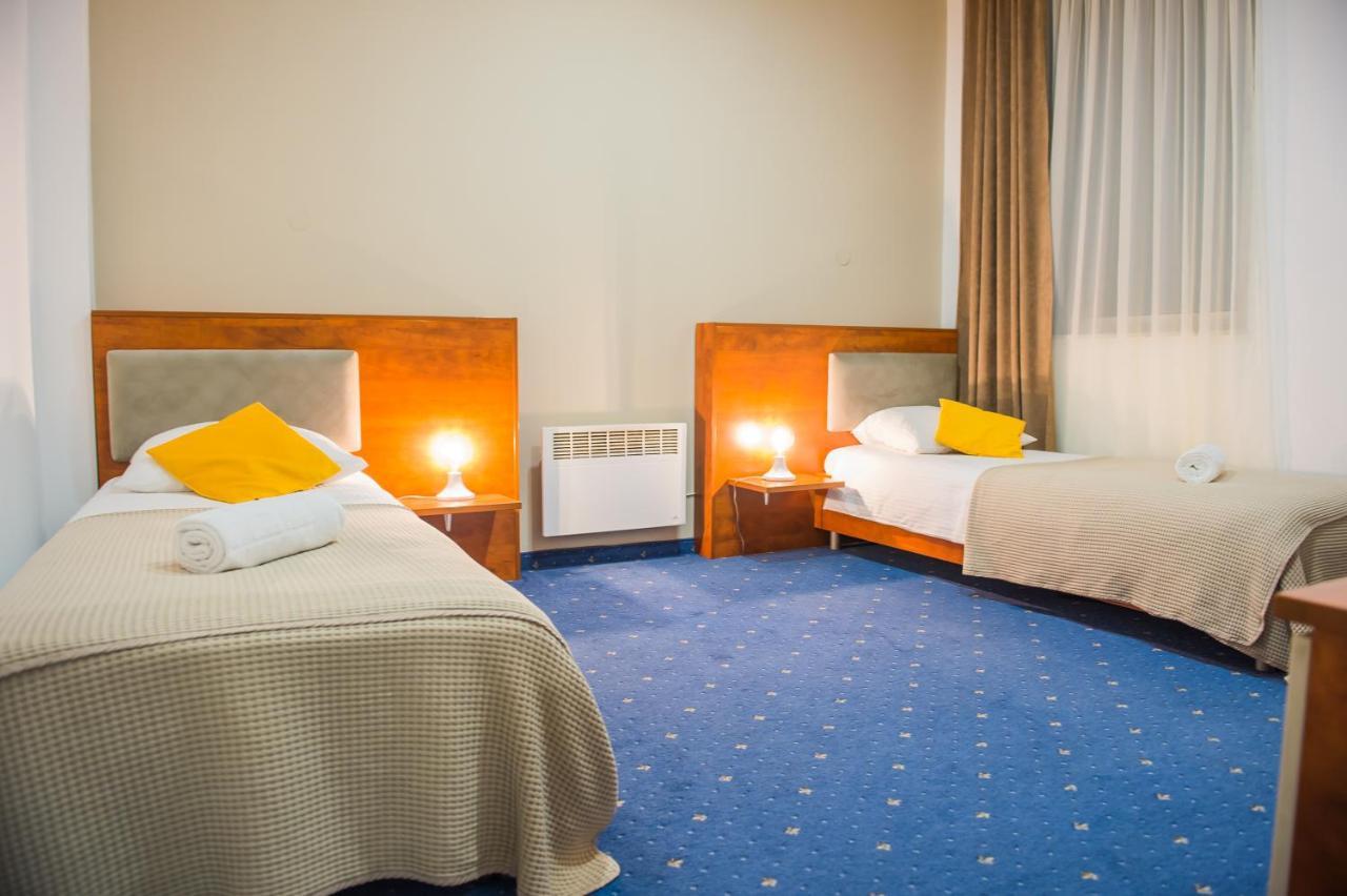 Hotel City Prnjavor Экстерьер фото